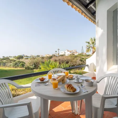 Apartment 89-a Sao Rafael By Hellovacations